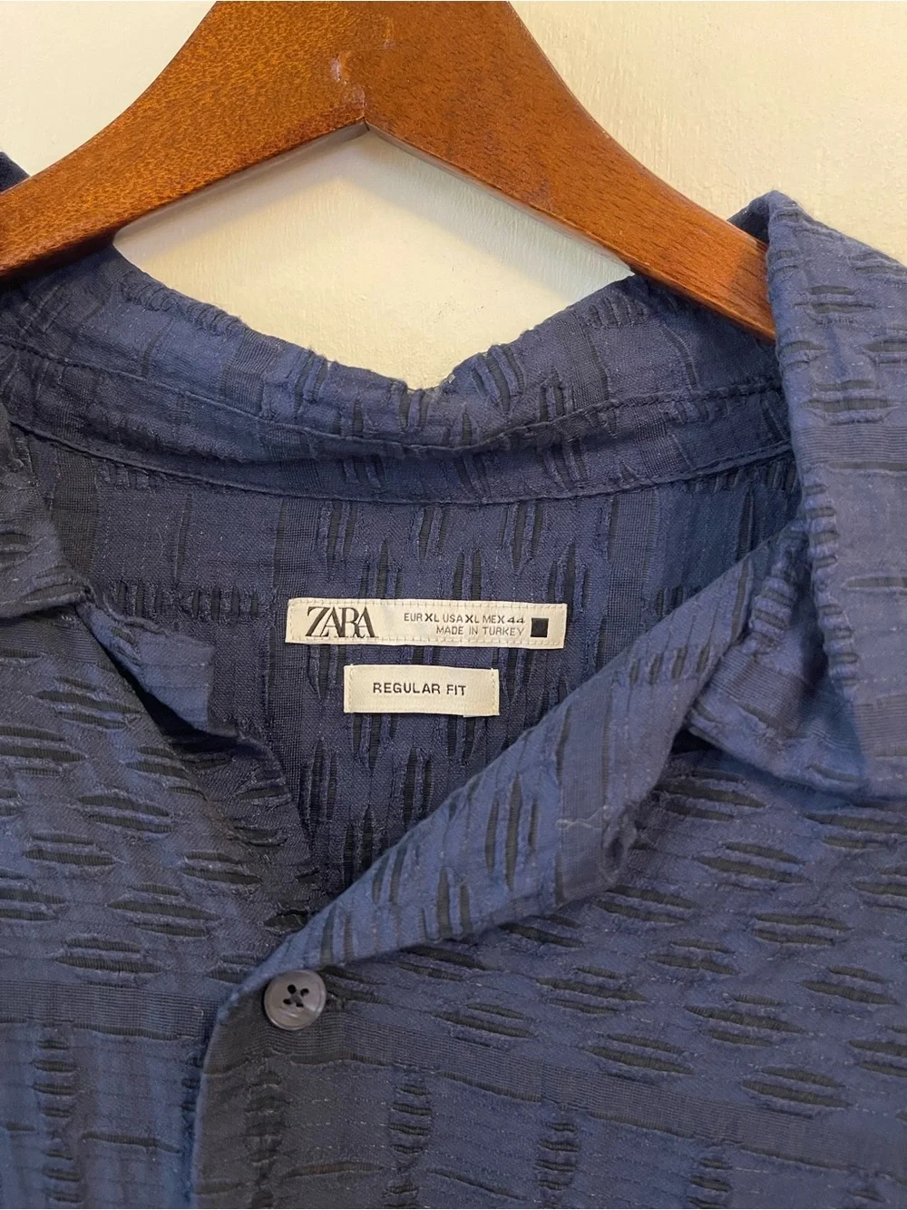 ZARA Men’s Shirt Button Up XL Regular Fit Blue Short Sleeve Semi Sheer Vacation